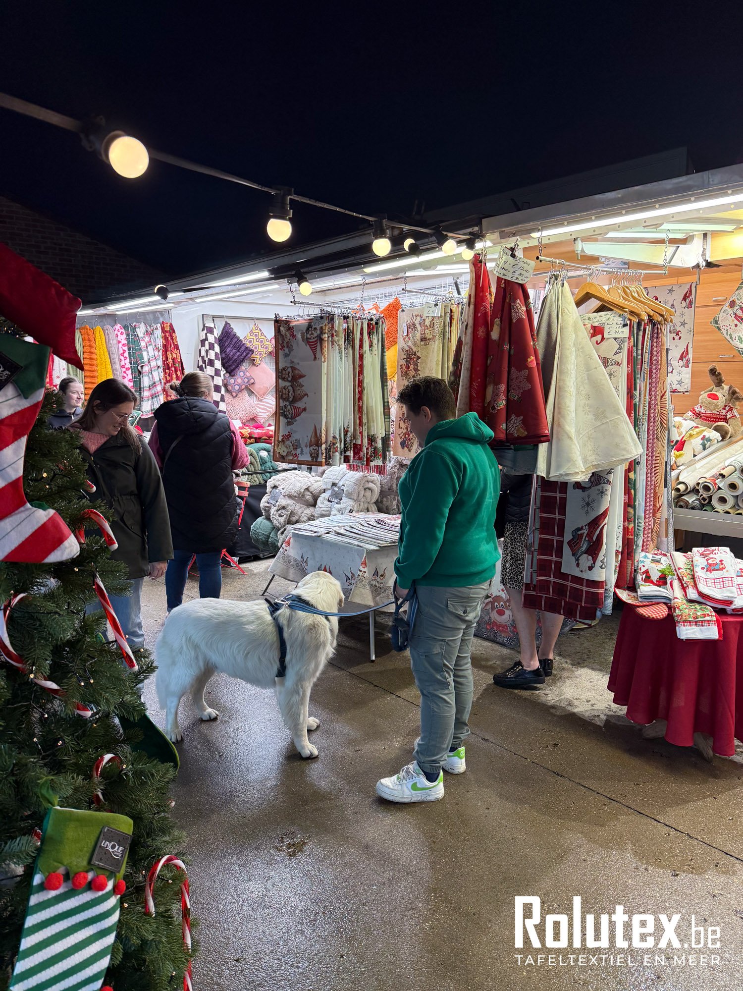 Rolutex Cosy Shopping-16