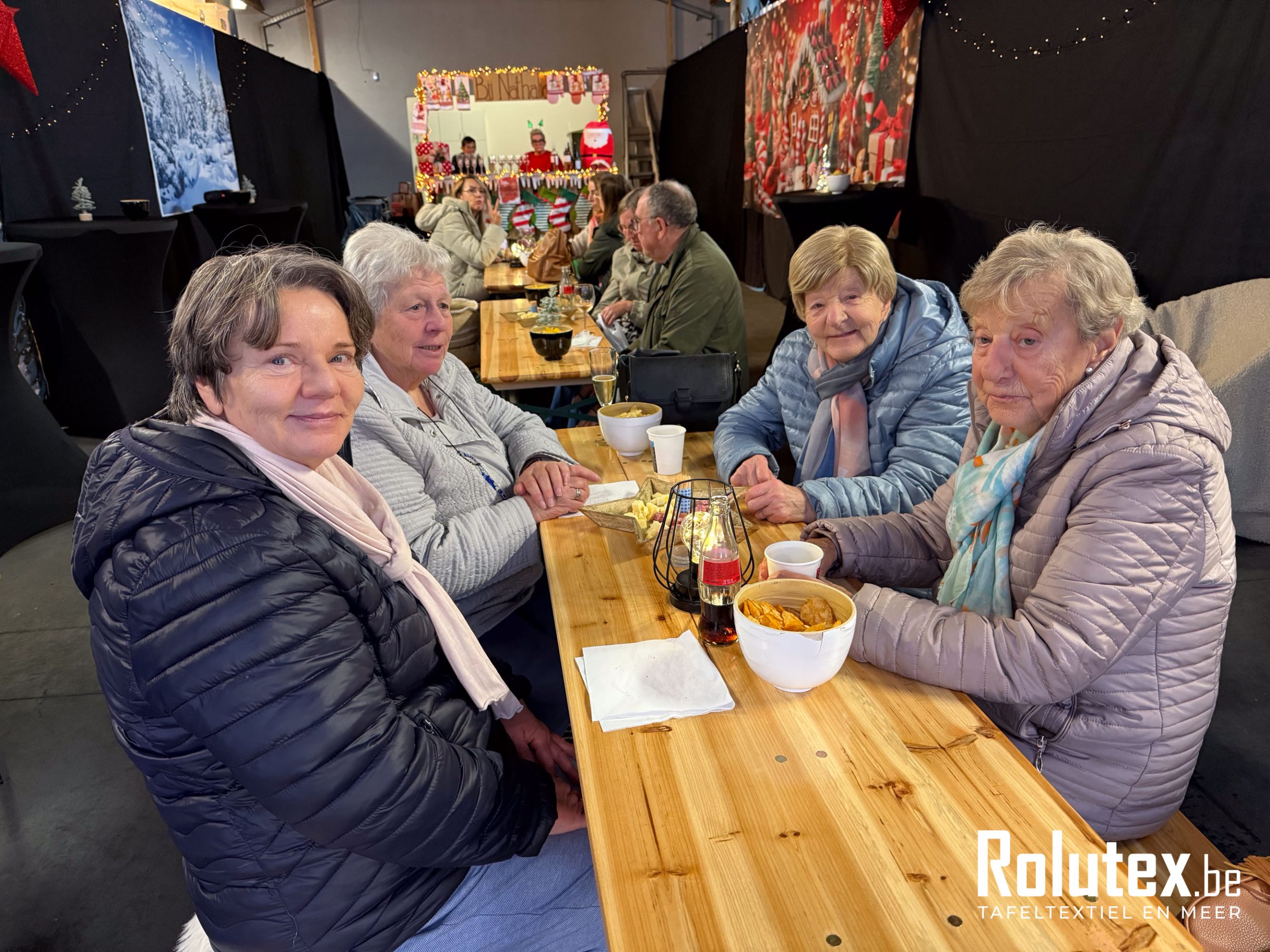 Rolutex Cosy Shopping-3